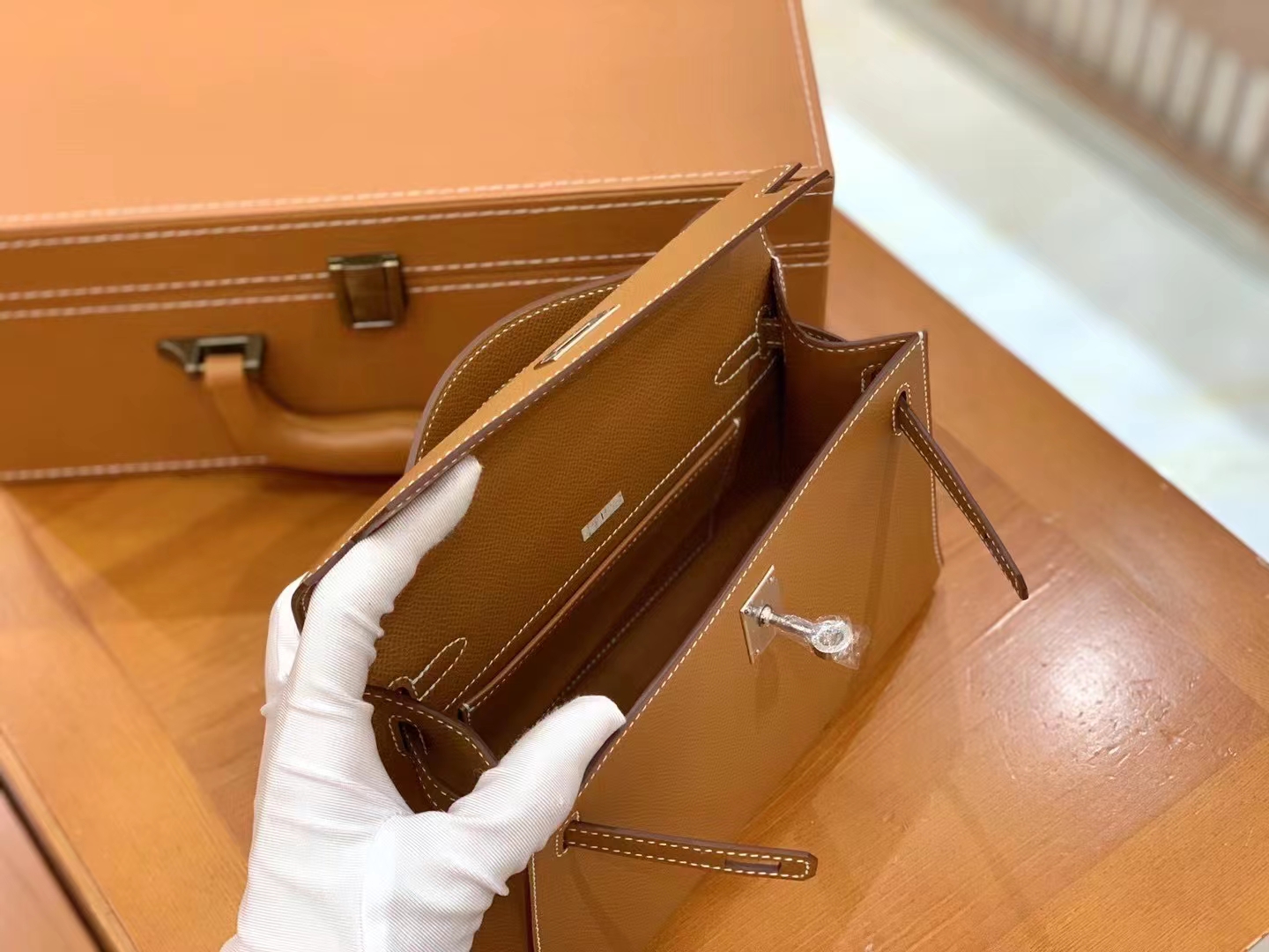 Hermès（爱马仕）Mini Kelly 迷你凯莉 金棕色 Epsom掌纹皮 银扣 一代 原版蜜蜡线 顶级手缝