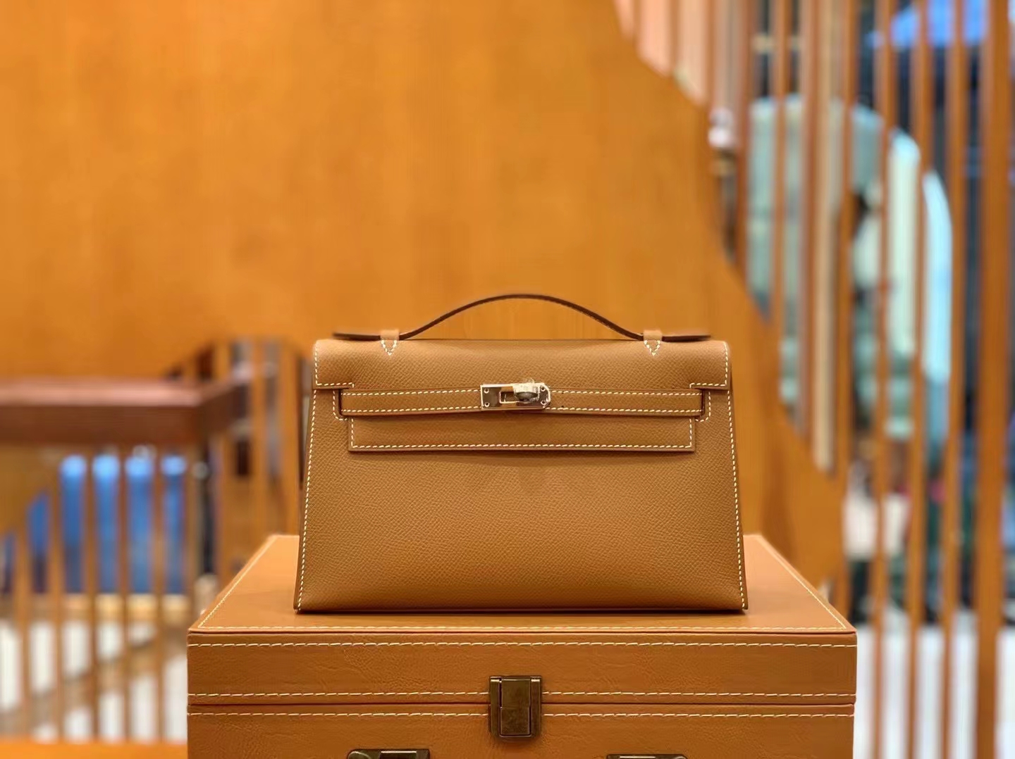 Hermès（爱马仕）Mini Kelly 迷你凯莉 金棕色 Epsom掌纹皮 银扣 一代 原版蜜蜡线 顶级手缝