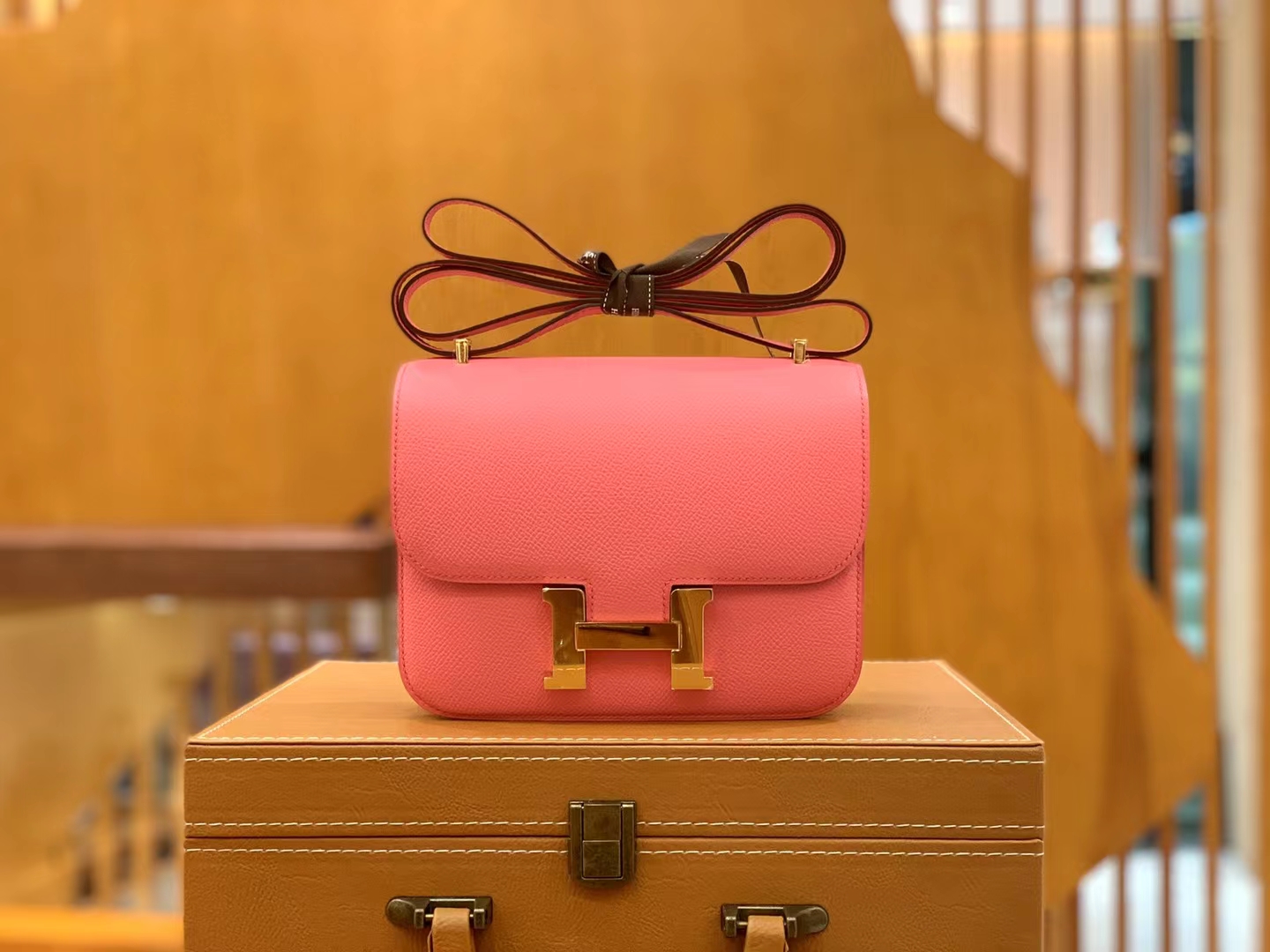 Hermès（爱马仕）Constance 康康 唇膏粉 Epsom掌纹皮 金扣 19cm 原版蜜蜡线 顶级手缝