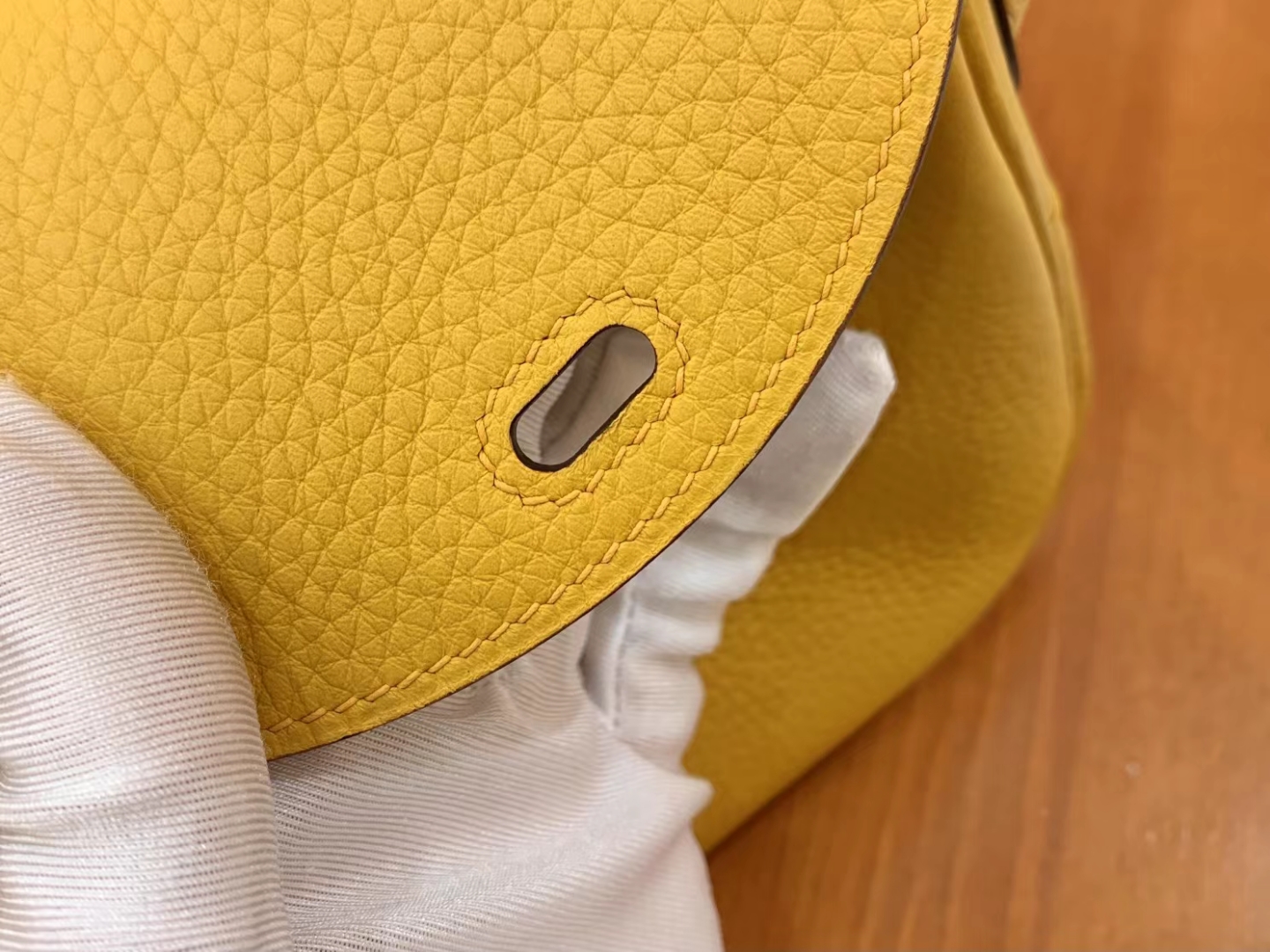 Hermès（爱马仕）Mini Lindy 迷你琳迪 琥珀黄 进口TC大牛皮 金扣 原版蜜蜡线 顶级手缝
