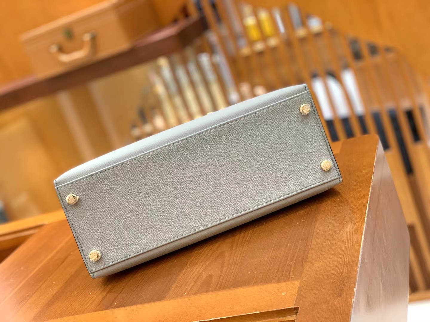 Hermès（爱马仕）Kelly 凯莉包 冰川蓝 Epsom掌纹皮 金扣 28cm 原版蜜蜡线 顶级手缝