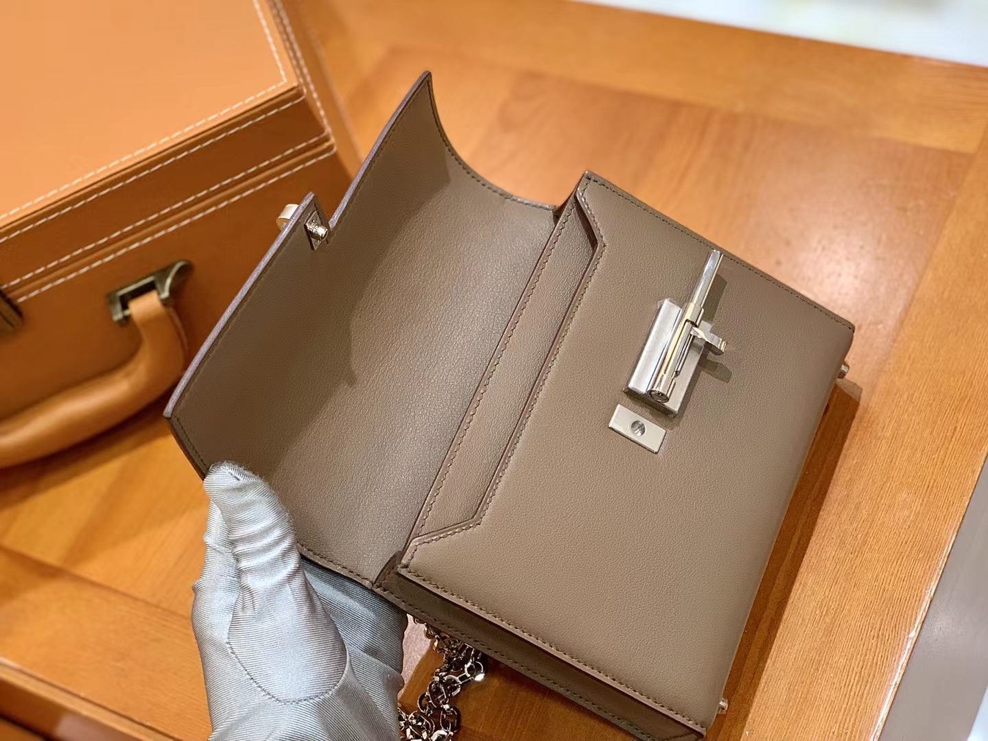 Hermès（爱马仕）Verrou Mini 大象灰 Swift牛皮 银扣 原版蜜蜡线 顶级手缝