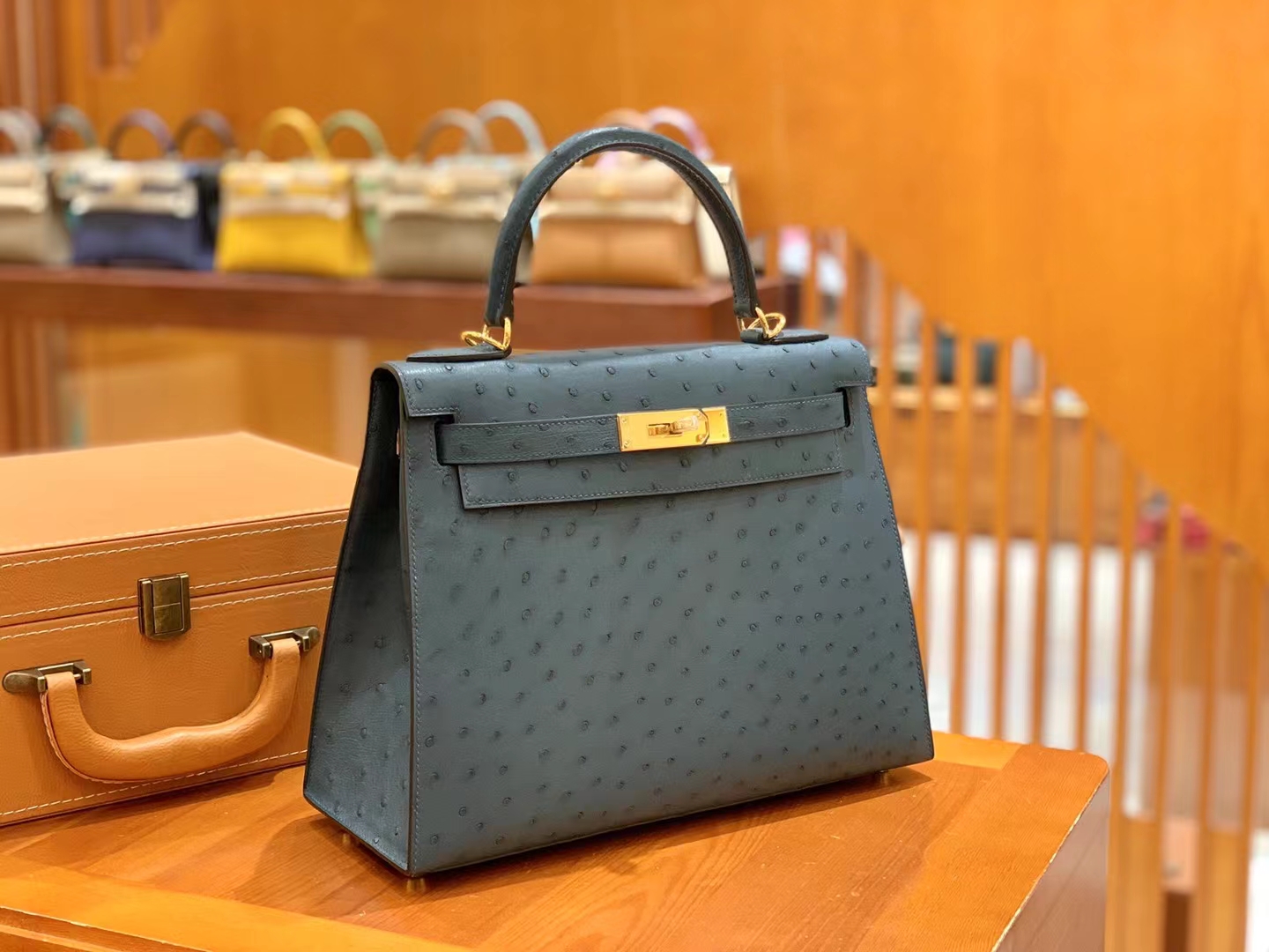 Hermès（爱马仕）Kelly 凯莉包 海峡绿 南非KK级鸵鸟皮 金扣 28cm 原版蜜蜡线 顶级手缝