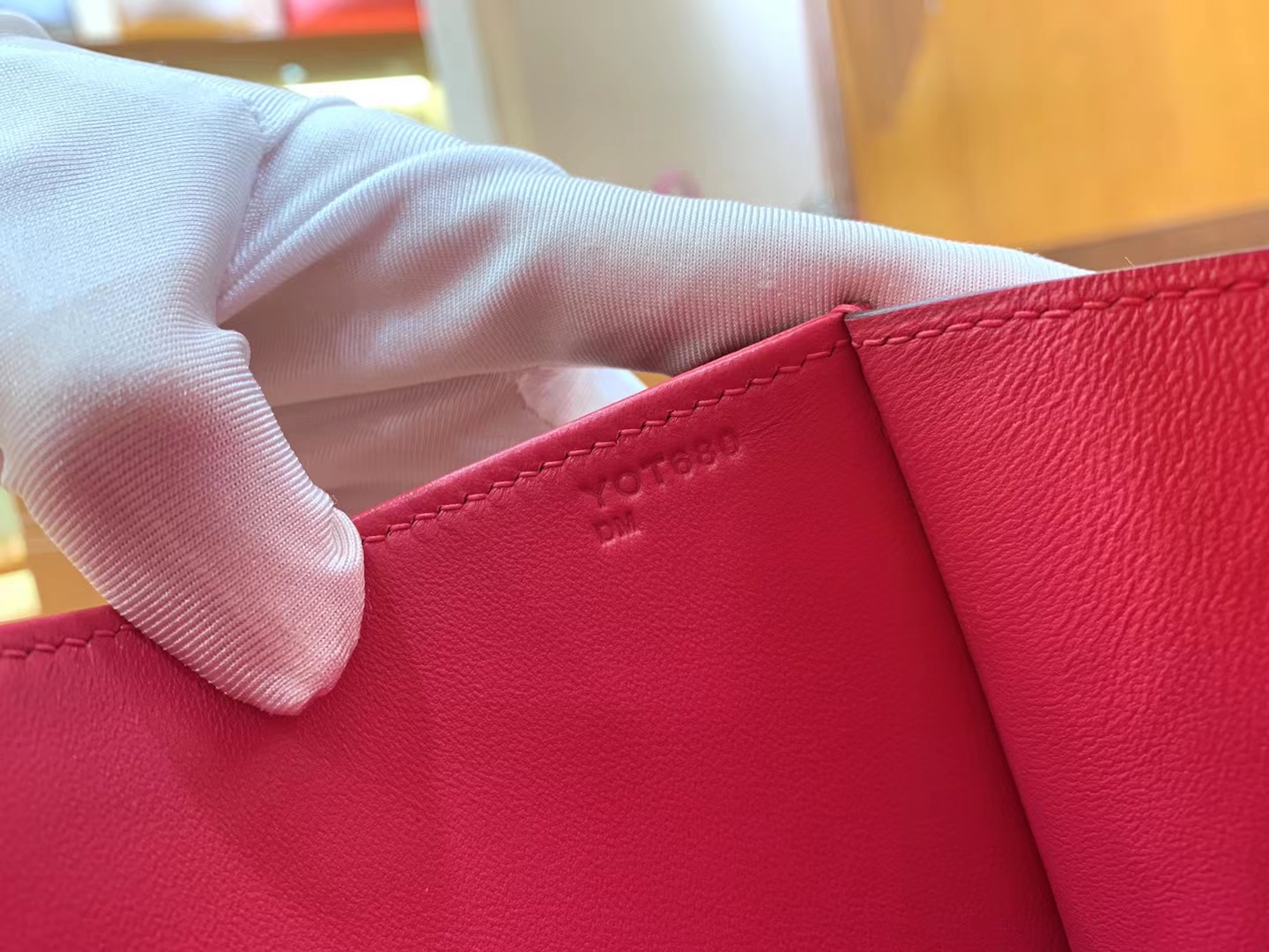 Hermès（爱马仕）Constance 康斯坦斯 极致粉 南非KK级鸵鸟皮 银扣 19cm 原版蜜蜡线 顶级手缝