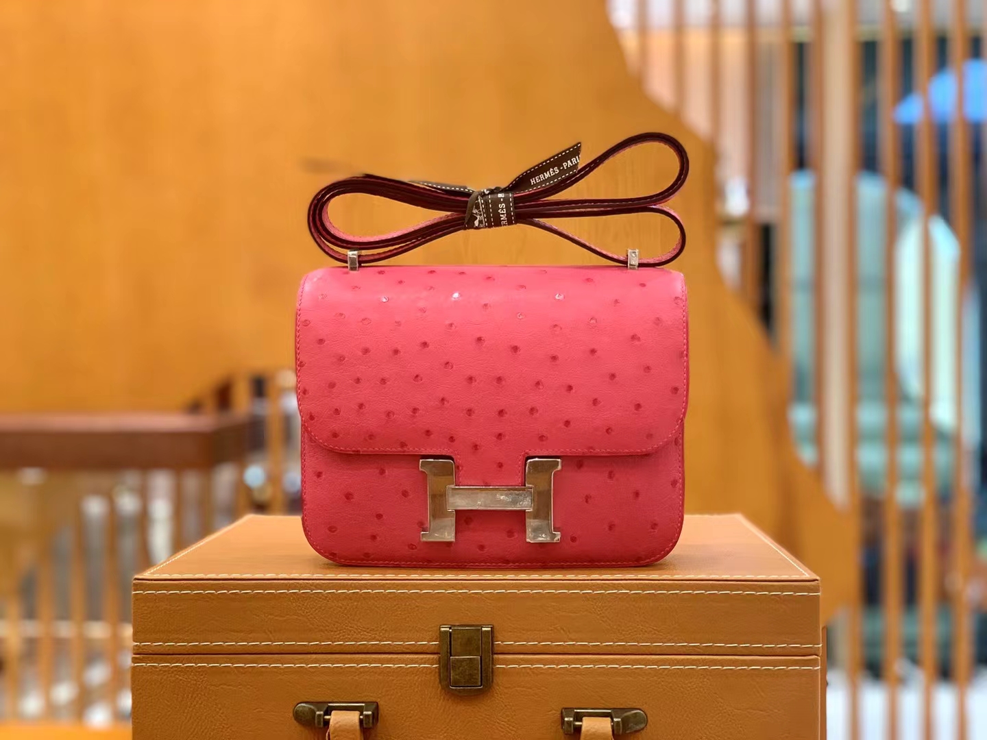 Hermès（爱马仕）Constance 康斯坦斯 极致粉 南非KK级鸵鸟皮 银扣 19cm 原版蜜蜡线 顶级手缝