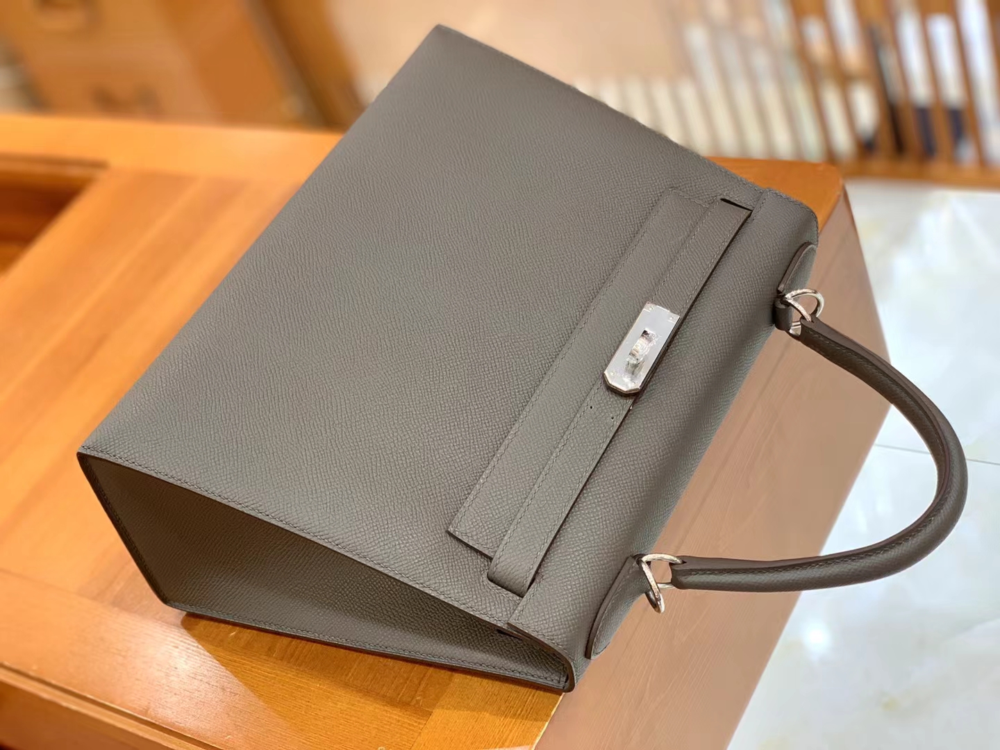 Hermès（爱马仕）Kelly 凯莉包 锡器灰 Epsom掌纹皮 银扣 28cm 原版蜜蜡线 顶级手缝