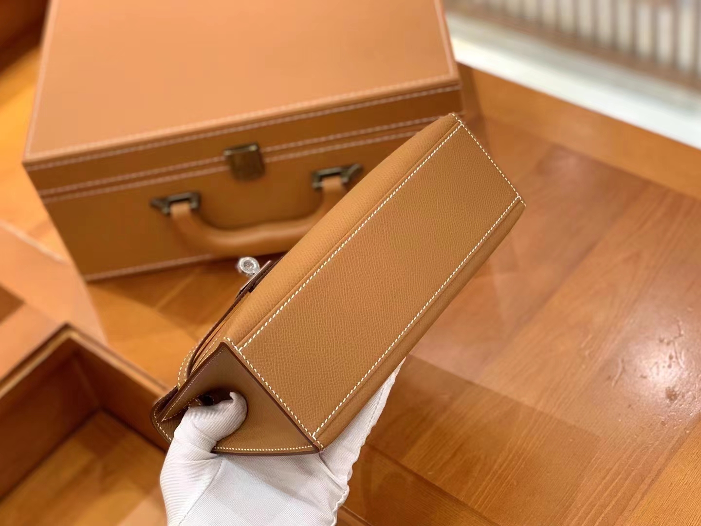 Hermès（爱马仕）Mini Kelly 迷你凯莉 金棕色 Epsom掌纹皮 银扣 一代 原版蜜蜡线 顶级手缝
