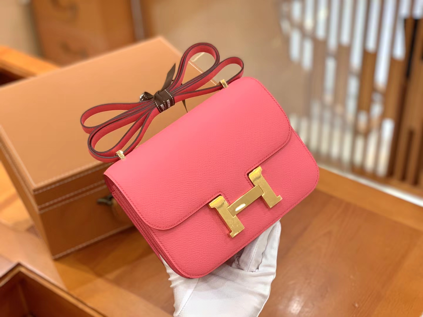 Hermès（爱马仕）Constance 康康 唇膏粉 Epsom掌纹皮 金扣 19cm 原版蜜蜡线 顶级手缝