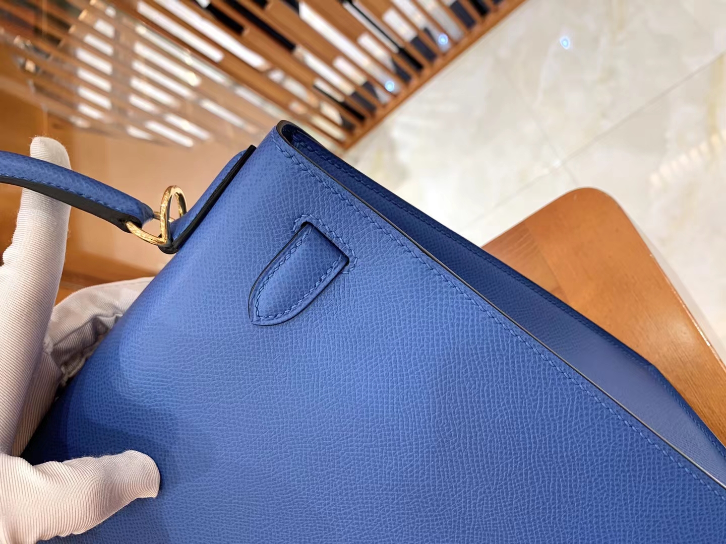 Hermès（爱马仕）Kelly 凯莉包 爱情海蓝 Epsom掌纹皮 金扣 28cm 原版蜜蜡线 顶级手缝