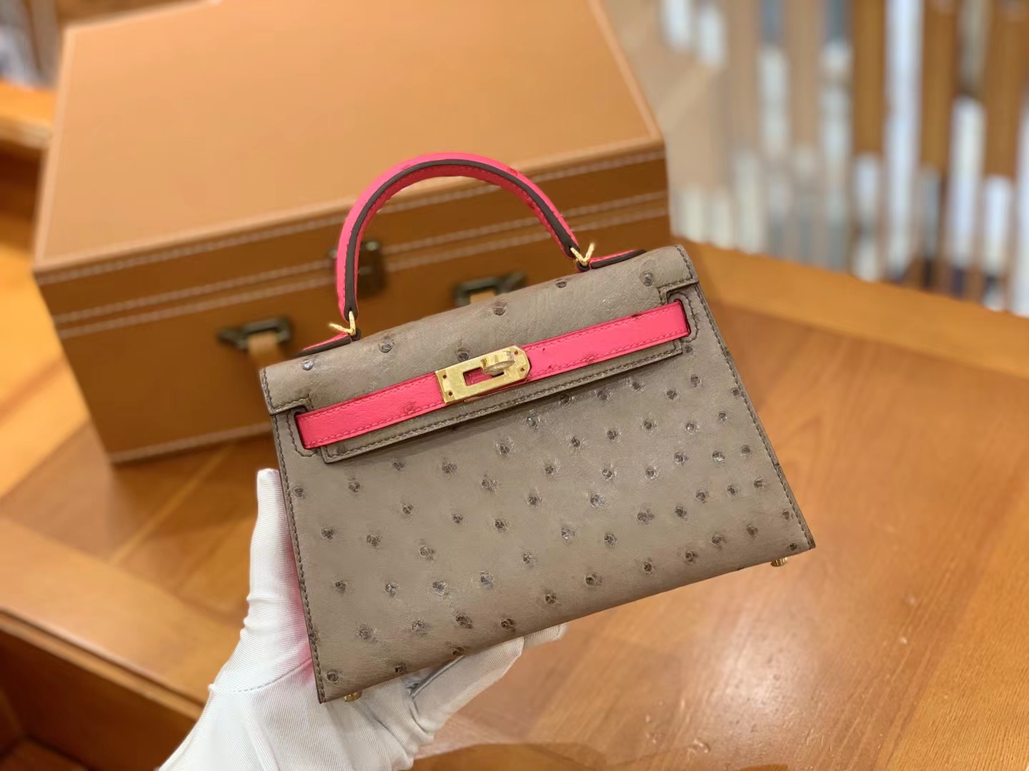 Hermès（爱马仕）Mini Kelly 迷你凯莉 大象灰拼糖果粉 南非KK级鸵鸟皮 金扣 二代 法国原版蜡线 顶级手缝