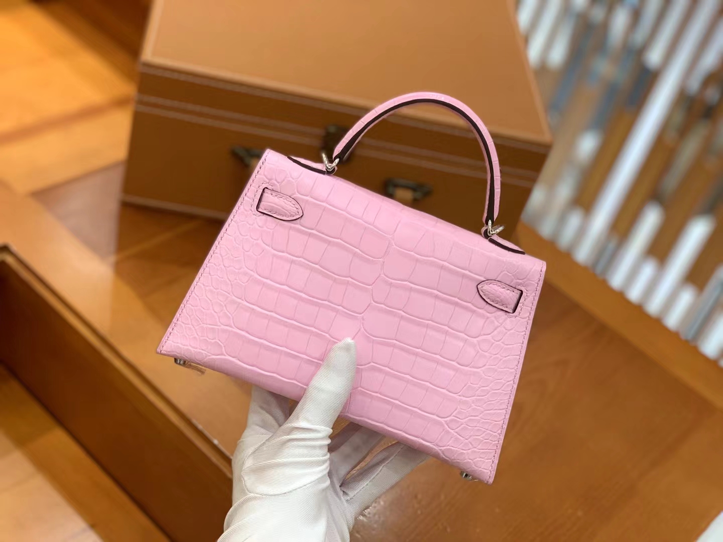 Hermès（爱马仕）Mini Kelly 迷你凯莉 一级美洲鳄鱼皮 樱花粉 银扣 二代 法国原版蜡线 顶级手缝
