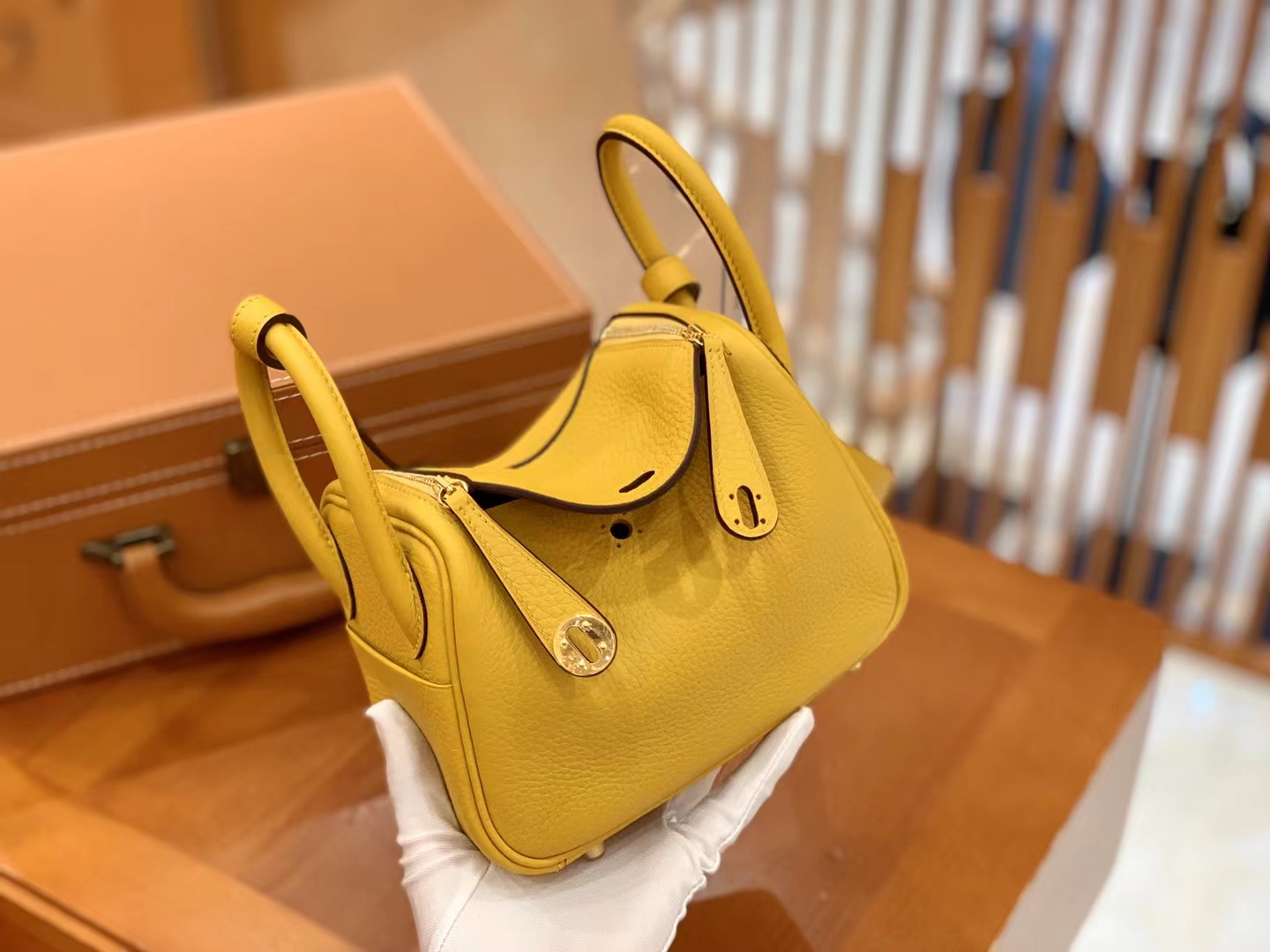 Hermès（爱马仕）Mini Lindy 迷你琳迪 琥珀黄 进口TC大牛皮 金扣 原版蜜蜡线 顶级手缝
