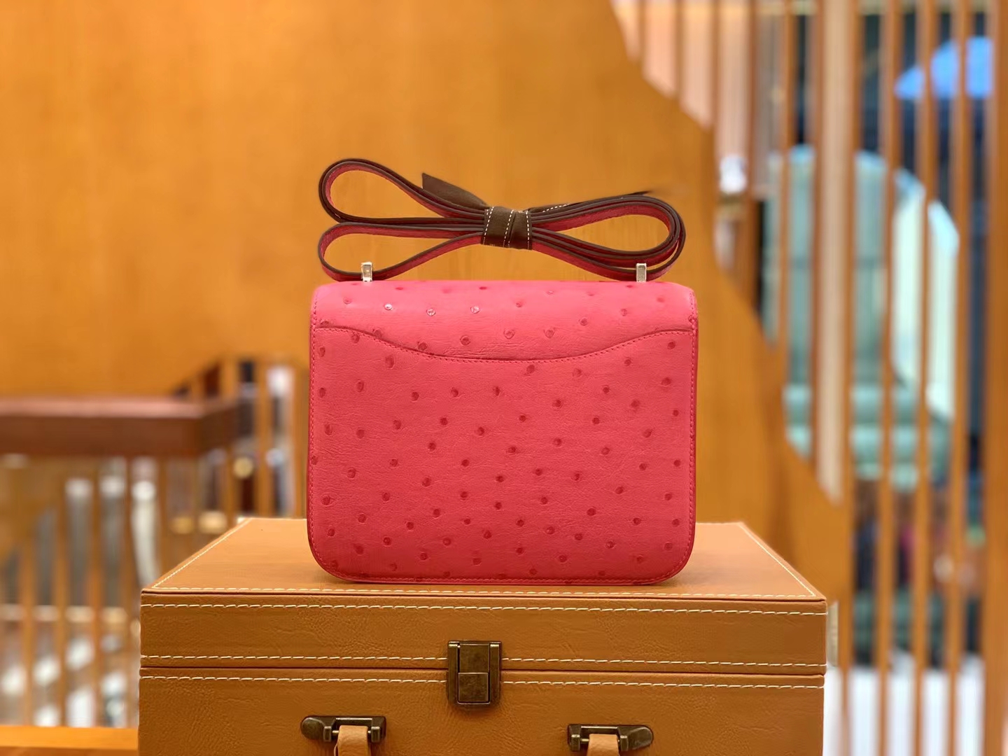 Hermès（爱马仕）Constance 康斯坦斯 极致粉 南非KK级鸵鸟皮 银扣 19cm 原版蜜蜡线 顶级手缝