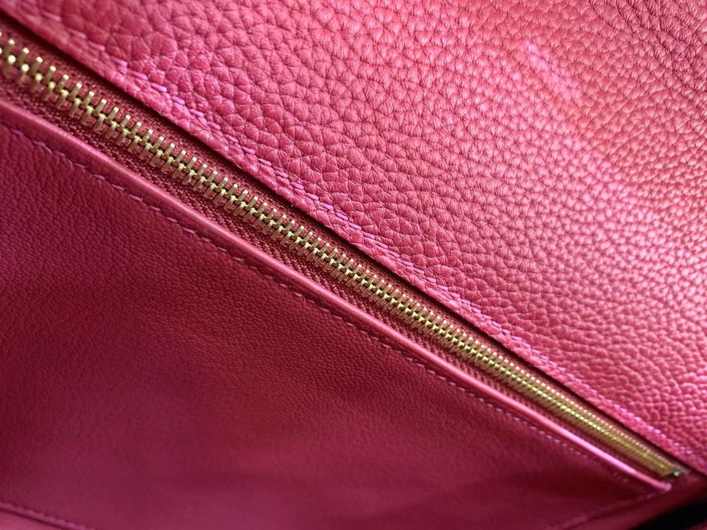 Hermès（爱马仕）Kelly 凯莉包 石榴红 Togo小牛皮 金扣 28cm 原版蜜蜡线 顶级手缝