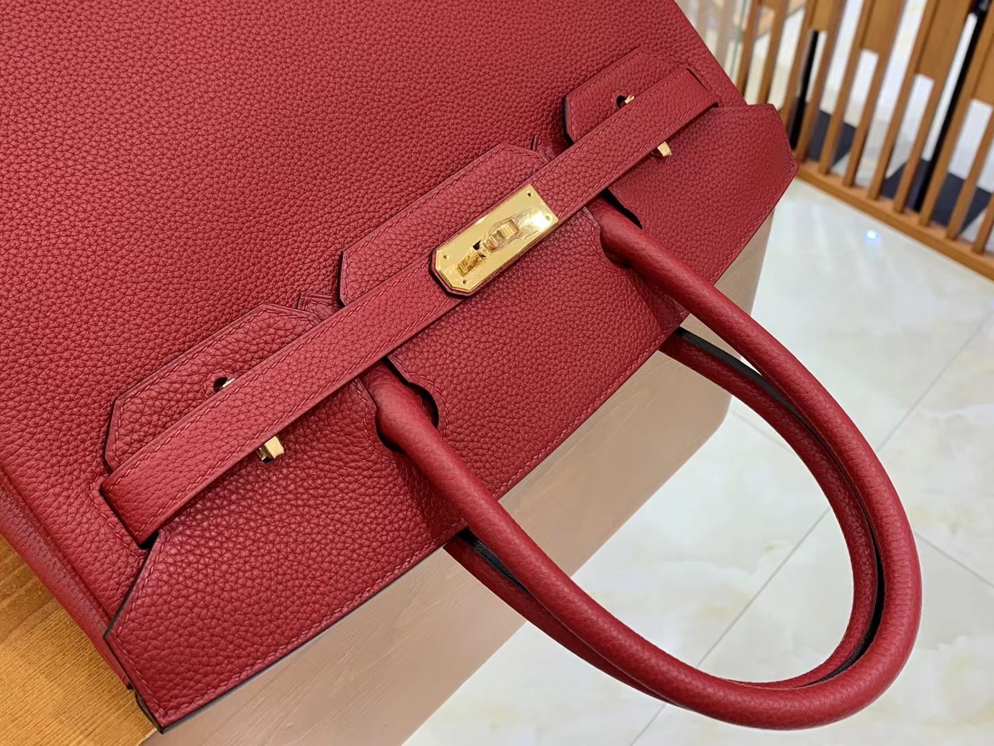 Hermès（爱马仕）Birkin 铂金包 石榴红 Togo小牛皮 金扣 30cm 原版蜜蜡线 顶级手缝