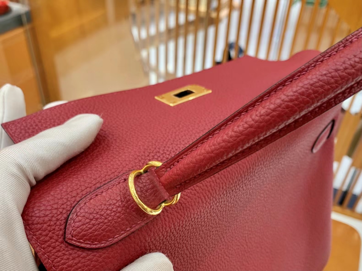 Hermès（爱马仕）Kelly 凯莉包 石榴红 Togo小牛皮 金扣 28cm 原版蜜蜡线 顶级手缝