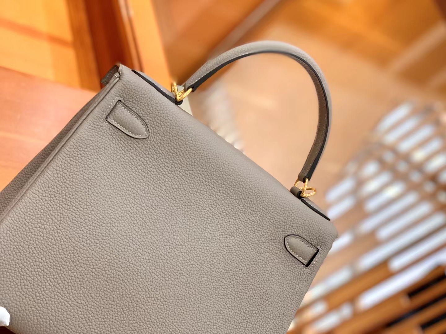 Hermès（爱马仕）Kelly 凯莉包 沥青灰 Togo小牛皮 金扣 28cm 原版蜜蜡线 顶级手缝