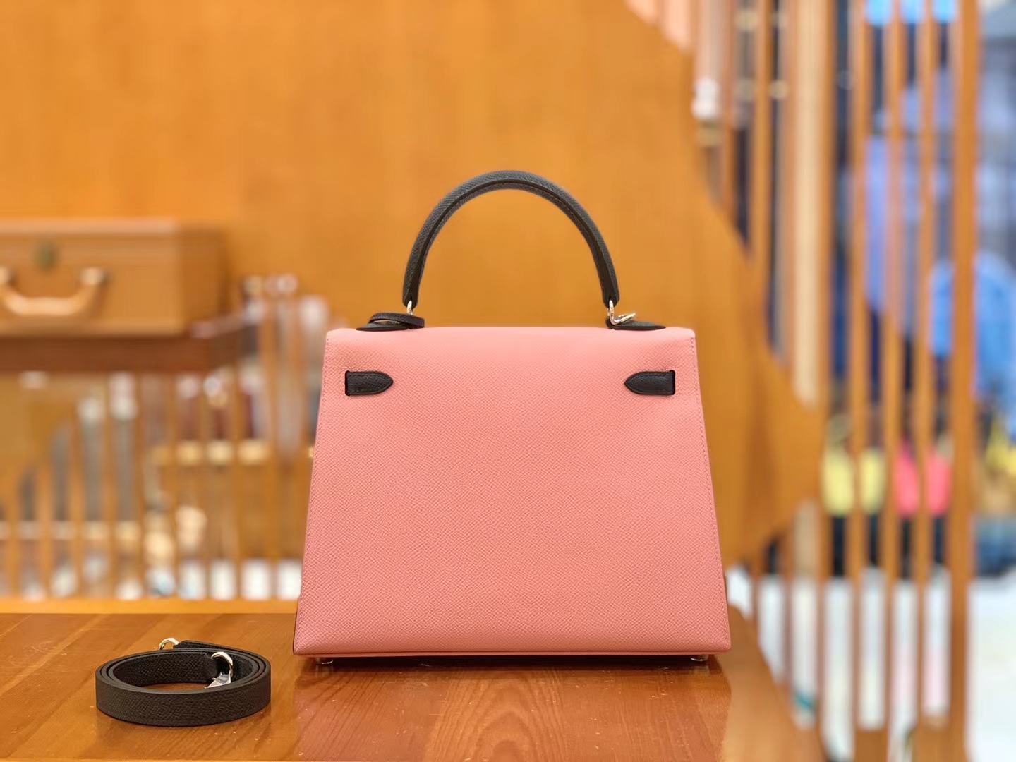 Hermès（爱马仕）Kelly 凯莉包 樱花粉拼午夜蓝 Epsom小牛皮 银扣 25cm 原版蜜蜡线 顶级手缝