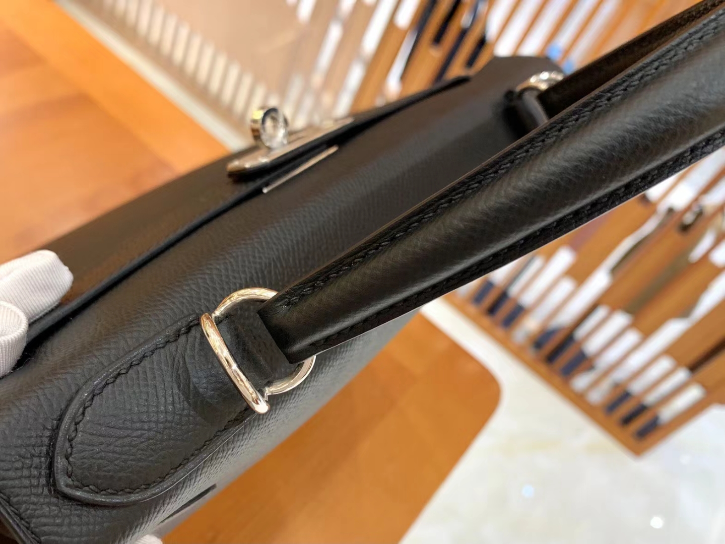 Hermès（爱马仕）Kelly 凯莉包 经典黑 Epsom小牛皮 银扣 28cm 原版蜜蜡线 顶级手缝