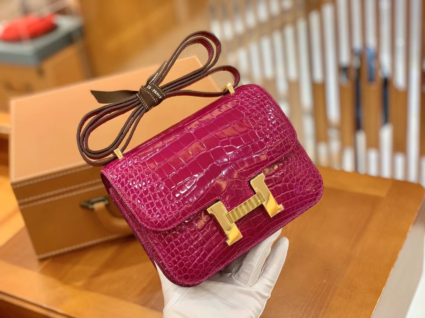 Hermès（爱马仕）Constance 空姐包 天方夜谭紫 一级美洲鳄鱼皮 金扣 19cm 原版蜜蜡线 顶级手缝