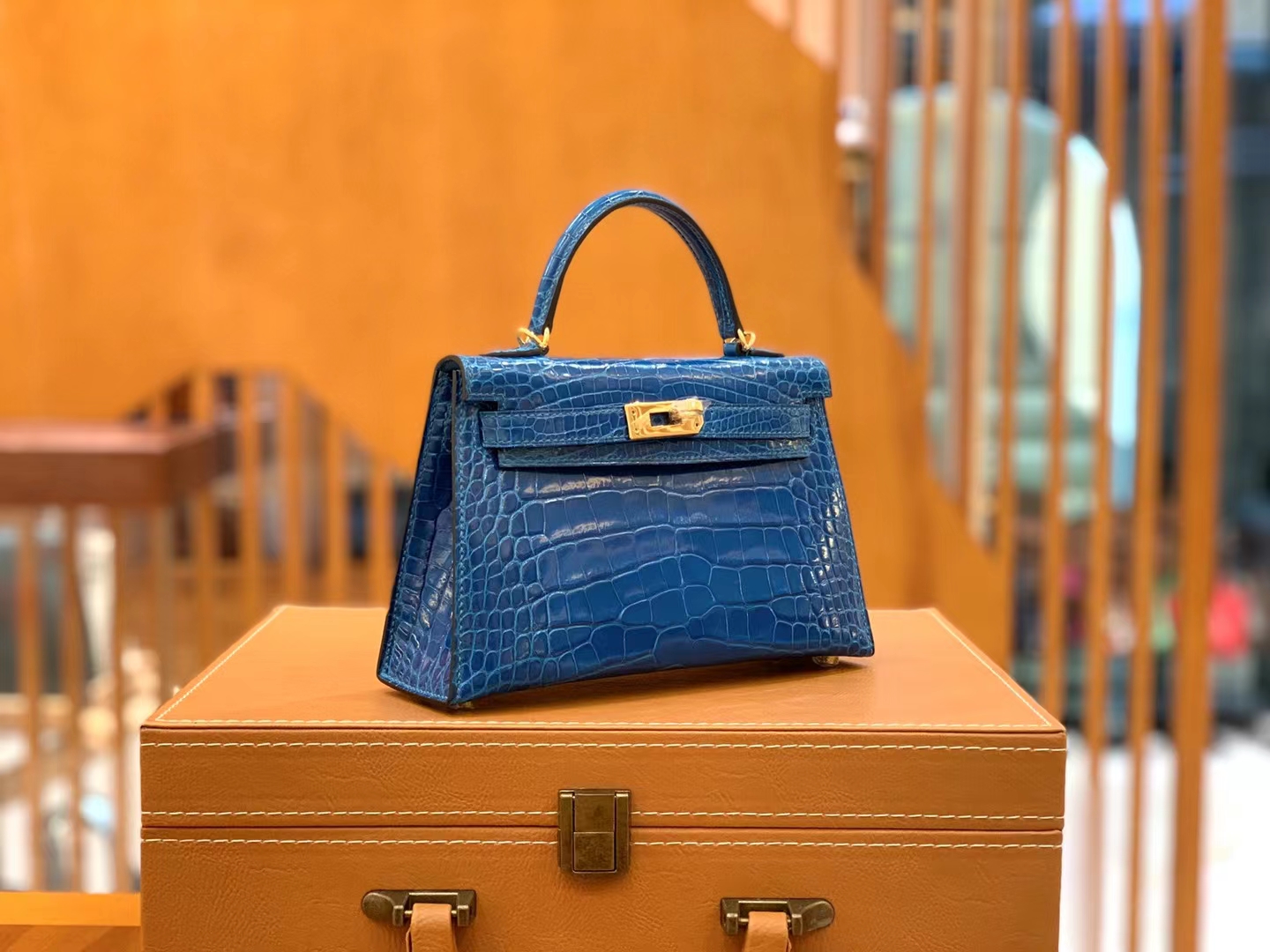 Hermès（爱马仕）Mini kelly 迷你凯莉 伊兹密尔蓝 一级美洲鳄鱼皮 金扣 二代 原版蜜蜡线 顶级手缝