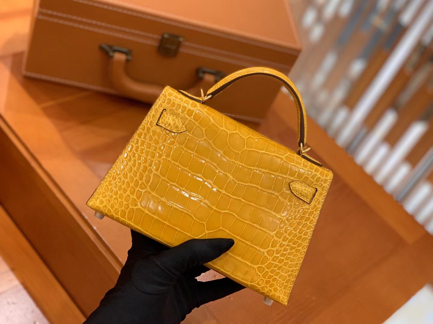 Hermès（爱马仕）Mini kelly 迷你凯莉 琥珀黄 一级美洲鳄鱼皮 金扣 二代 原版蜜蜡线 顶级手缝