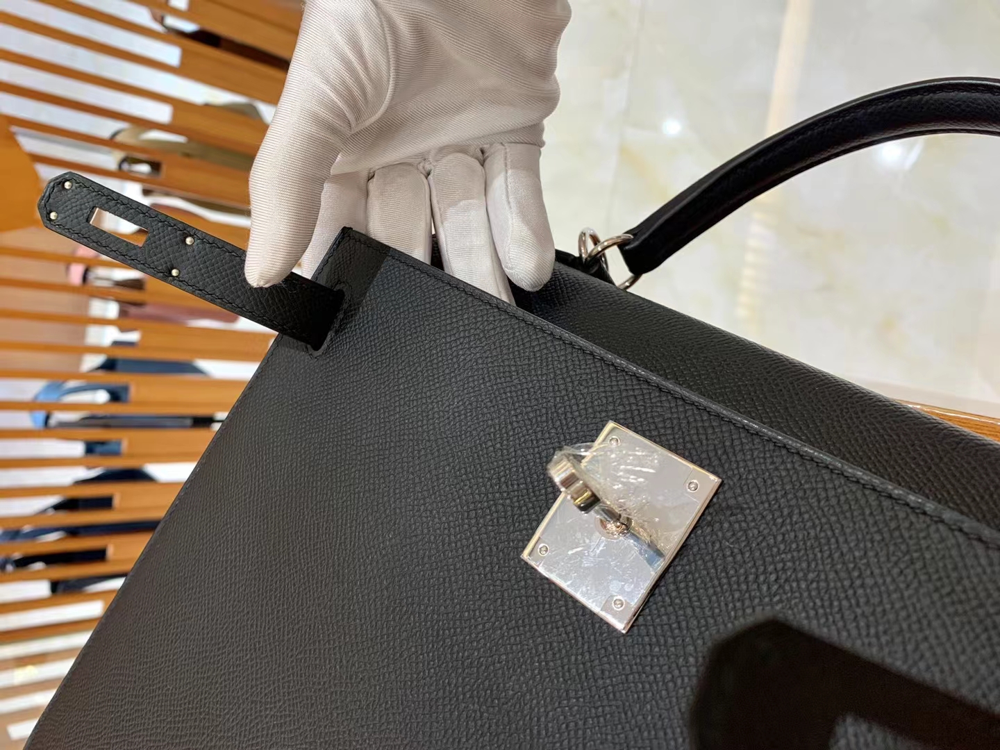 Hermès（爱马仕）Kelly 凯莉包 经典黑 Epsom小牛皮 银扣 28cm 原版蜜蜡线 顶级手缝