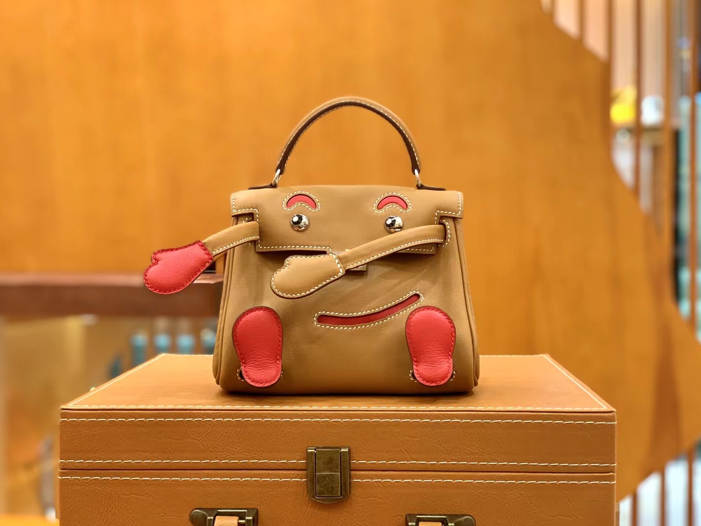 Hermès（爱马仕）Kelly doll 娃娃包 金棕色 进口swift皮 蜡线手缝
