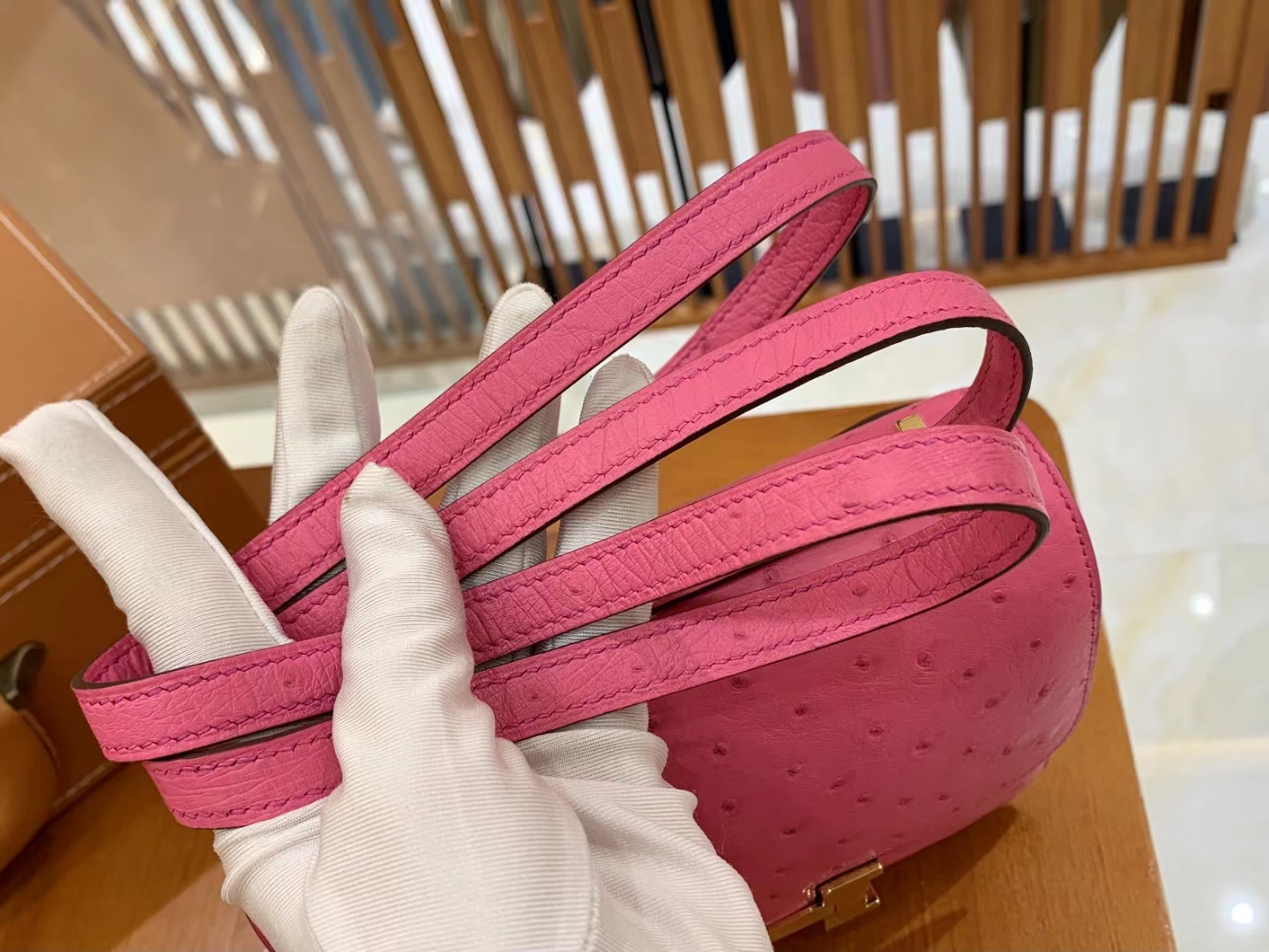 Hermès（爱马仕）Constance 康斯坦斯 桃红色 南非KK鸵鸟皮 金扣 19cm 原版蜜蜡线 顶级手缝