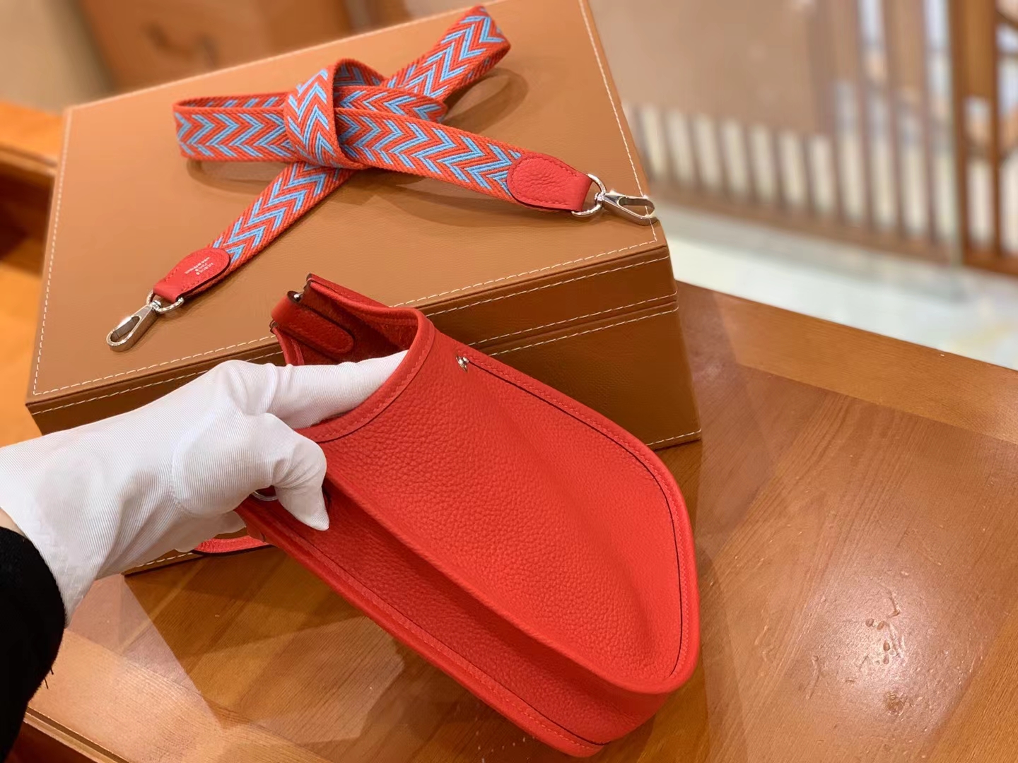 Hermès（爱马仕）Mini Evelyne 迷你 伊芙琳 心红色 进口TC大牛皮 银扣 17cm 原版蜜蜡线 顶级手缝
