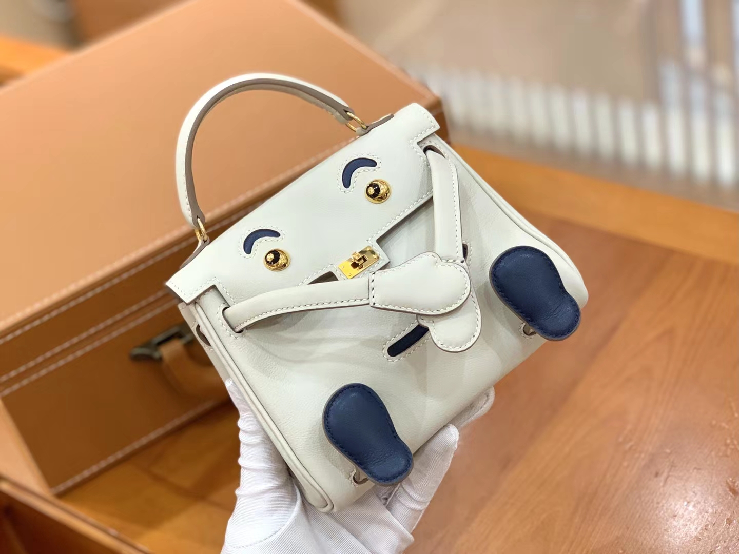 Hermès（爱马仕）Kelly doll 娃娃包 奶昔白 进口swift皮 蜡线手缝