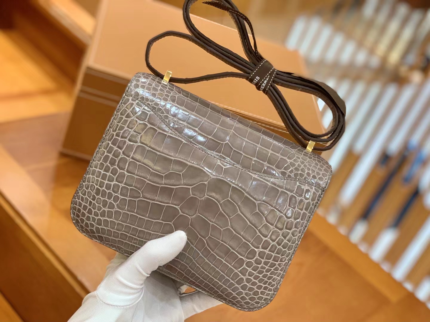 Hermès（爱马仕）Constance 康康 大象灰 一级美洲鳄鱼皮 金扣 19cm 原版蜜蜡线 顶级手缝