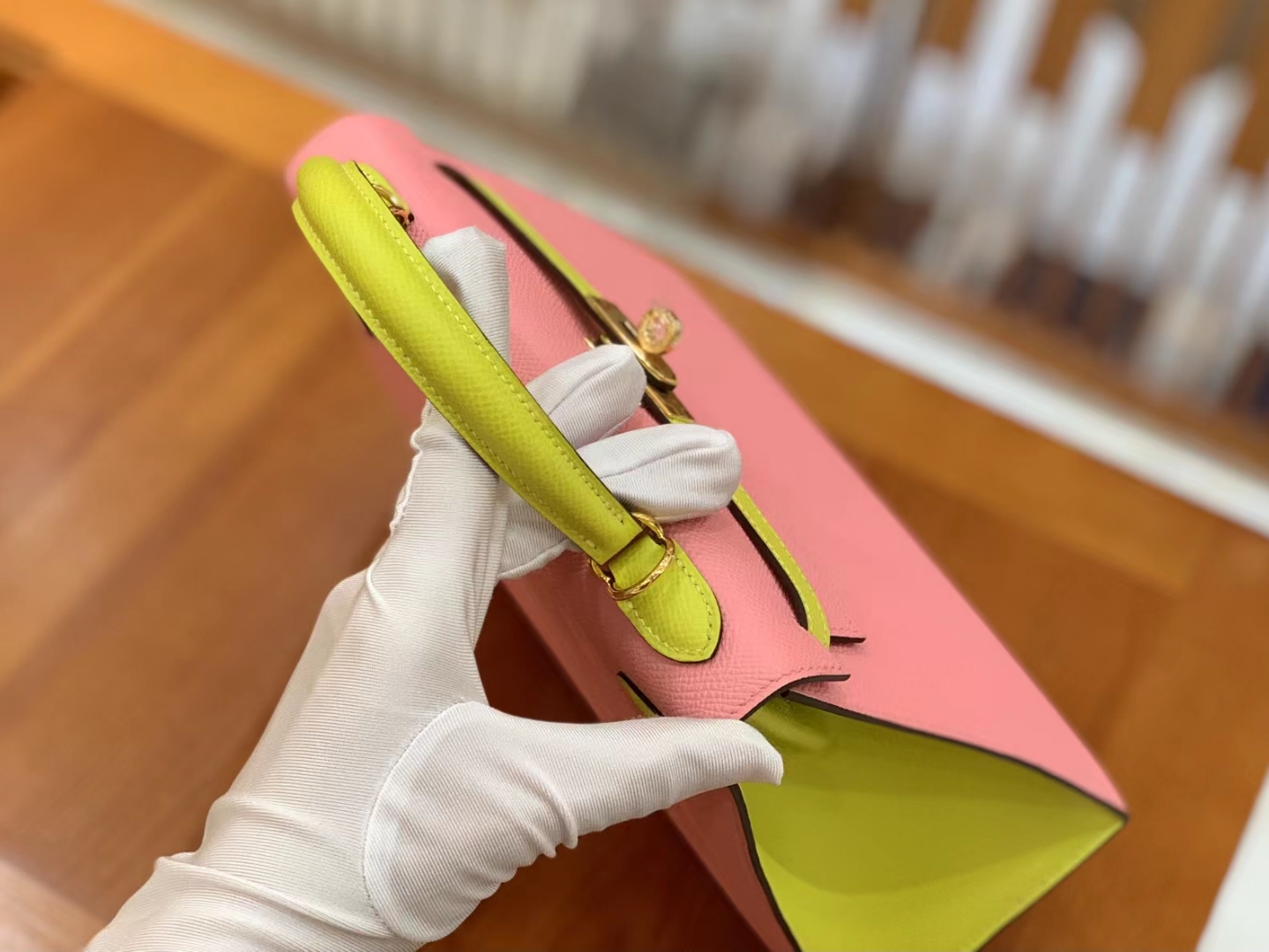 Hermès（爱马仕）Kelly 凯莉包 樱花粉拼柠檬黄 Epsom小牛皮 金扣 25cm 原版蜜蜡线 顶级手缝