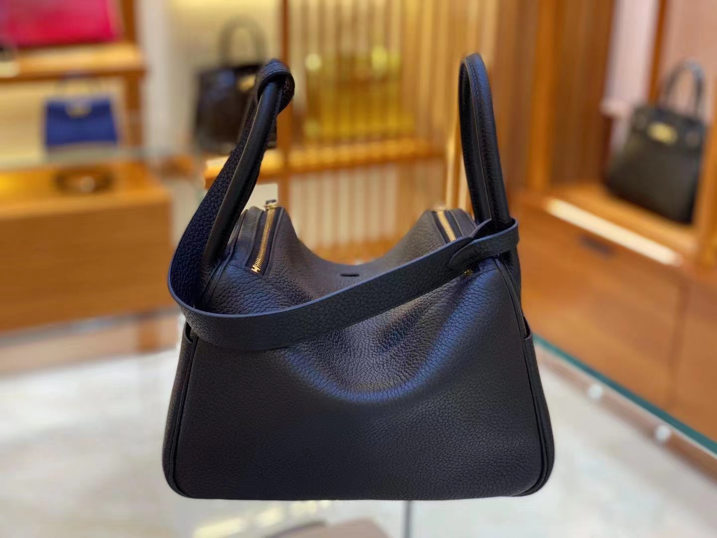 Hermès（爱马仕）Lindy 琳迪包 经典黑 进口TC大牛皮 金扣 26cm 原版蜜蜡线 顶级手缝