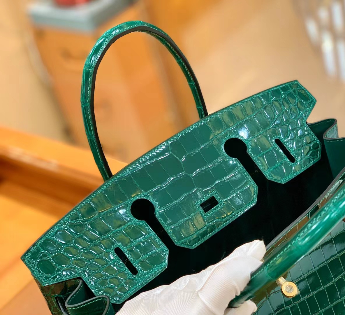 Hermès（爱马仕）Birkin 铂金包 翡翠绿 一级尼罗鳄鱼皮 金扣 30cm 原版蜜蜡线 顶级手缝