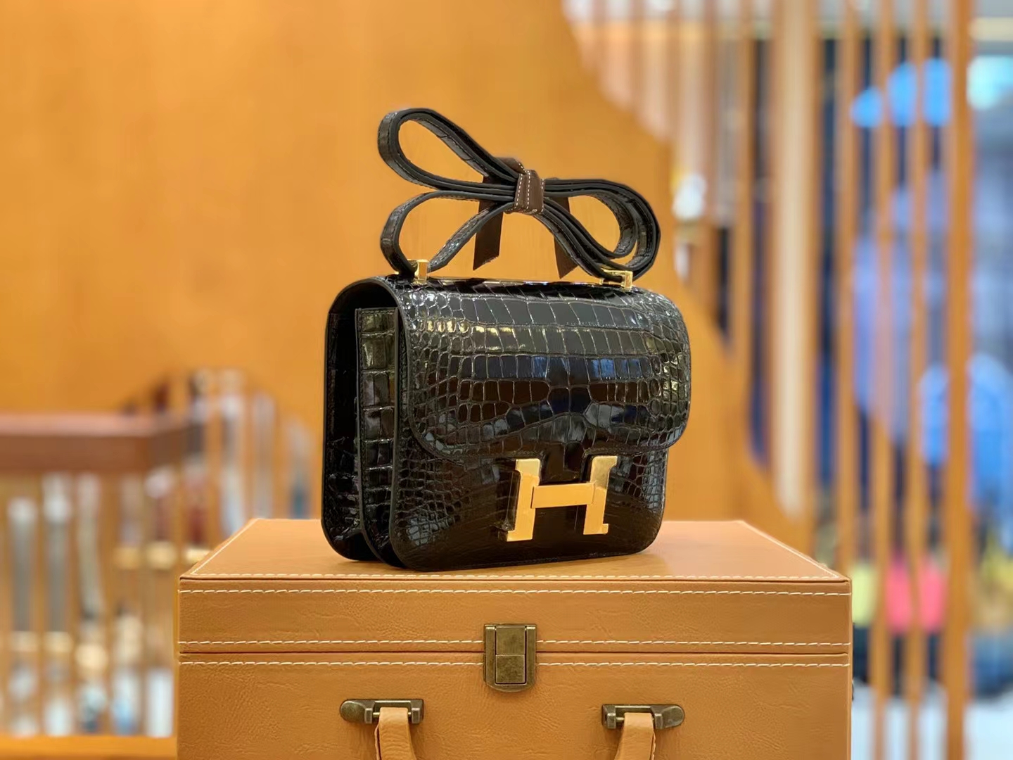 Hermès（爱马仕）Constance 空姐包 经典黑 一级美洲鳄鱼皮 金扣 19cm 原版蜜蜡线 顶级手缝