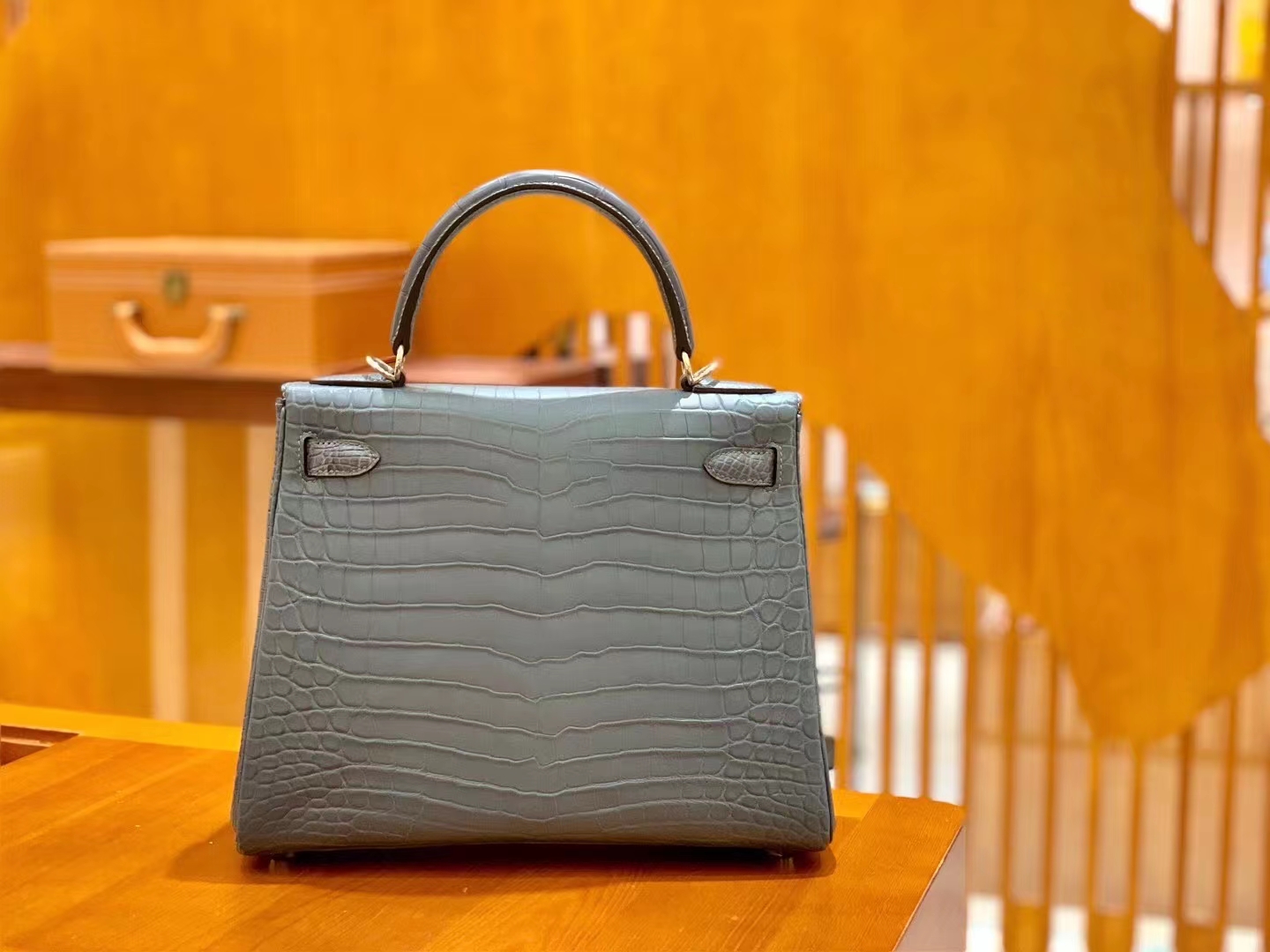 Hermès（爱马仕）Kelly 凯莉包 海鸥灰 一级尼罗鳄鱼皮 银扣 28cm 原版蜜蜡线 顶级手缝