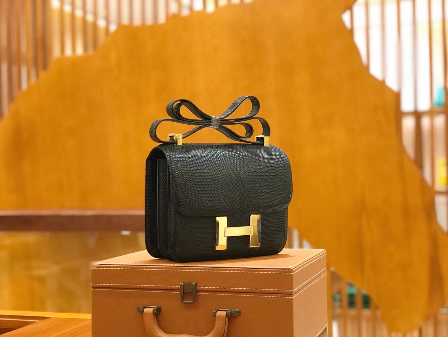 Hermès（爱马仕）Constance 康斯坦斯 经典黑 南非野生蜥蜴皮 金扣 24cm 原版蜜蜡线 顶级手缝