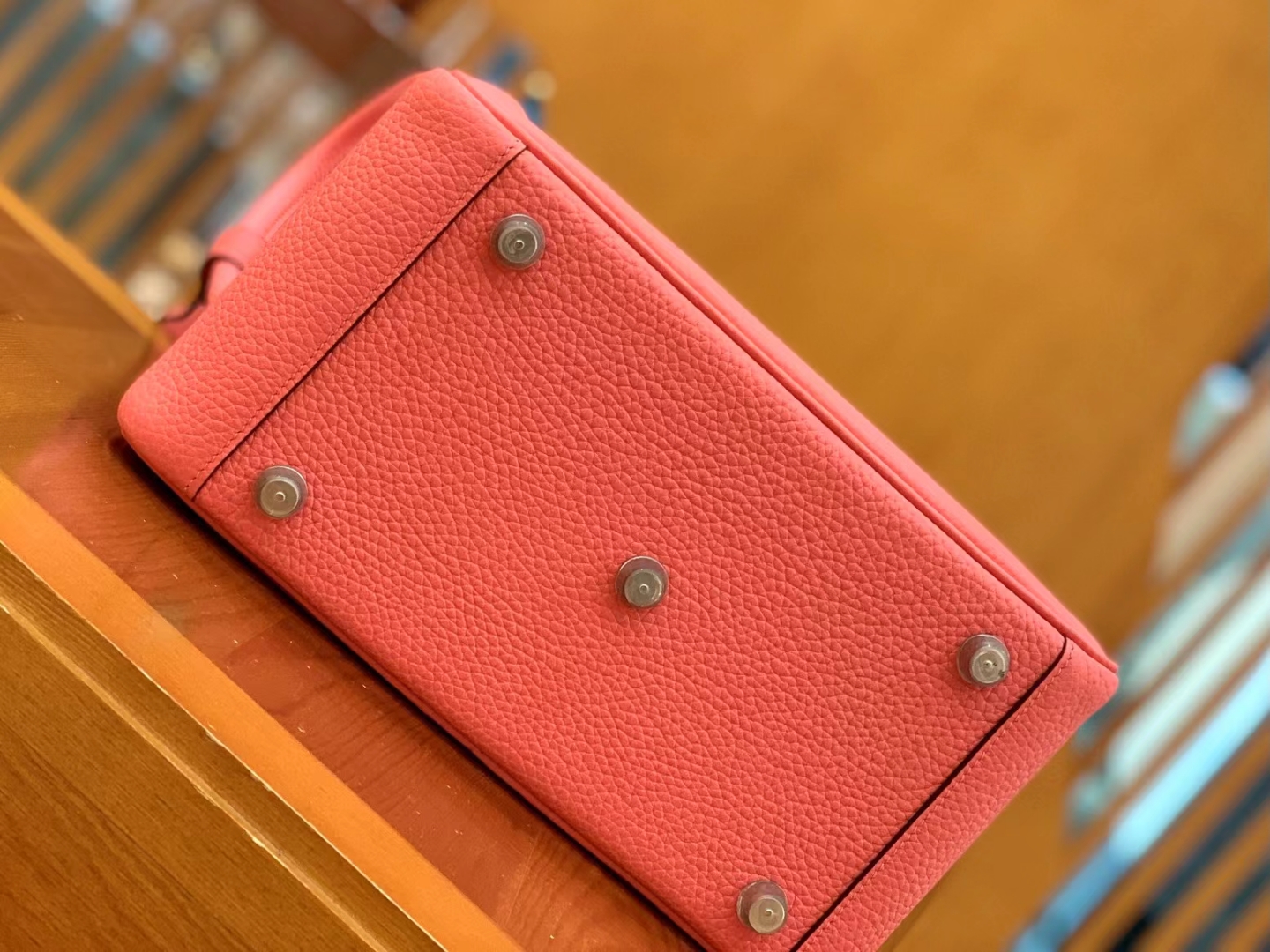 Hermès（爱马仕）Lindy 琳迪包 唇膏粉 进口TC大牛皮 银扣 26cm 原版蜜蜡线 顶级手缝