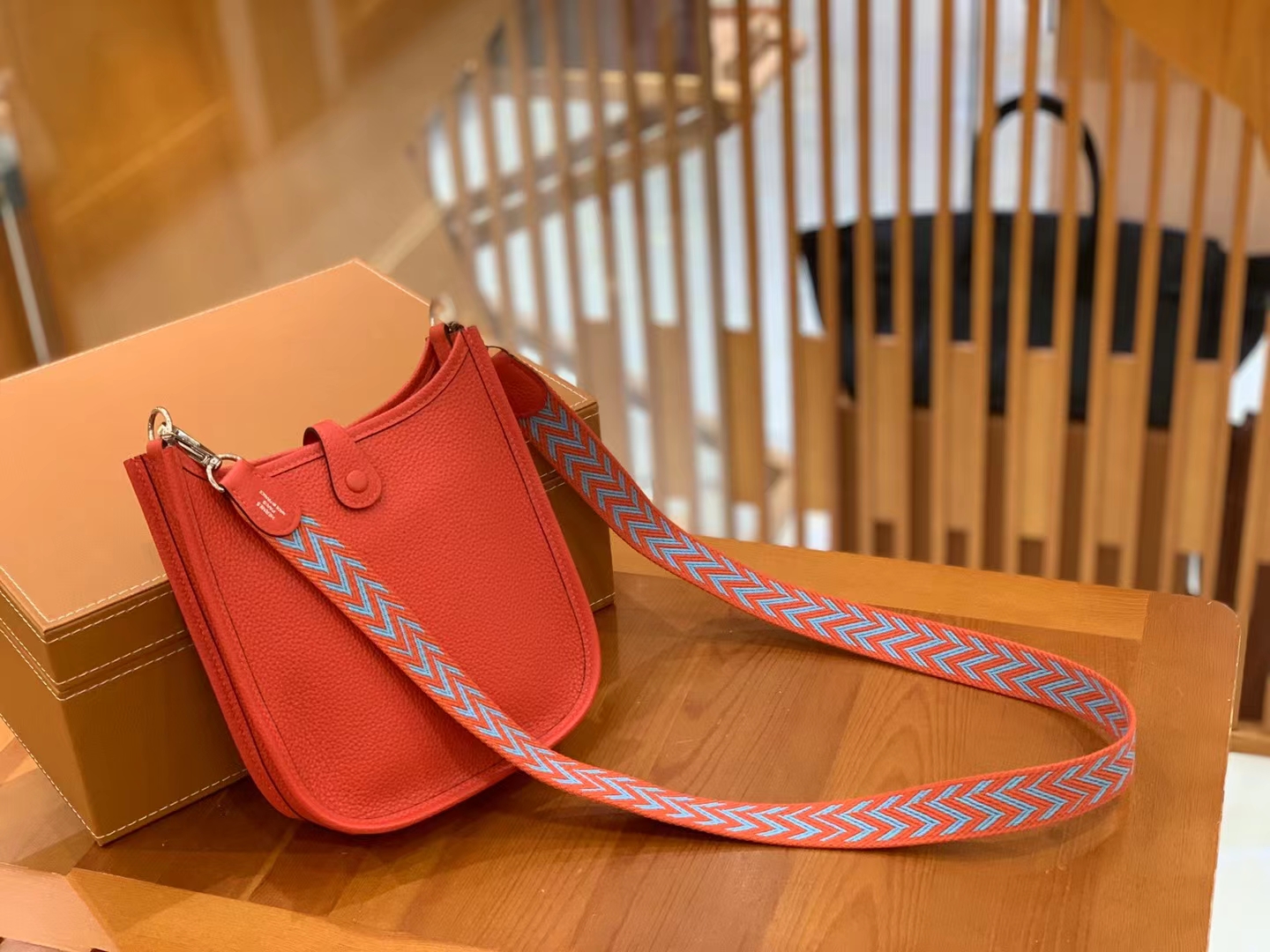 Hermès（爱马仕）Mini Evelyne 迷你 伊芙琳 心红色 进口TC大牛皮 银扣 17cm 原版蜜蜡线 顶级手缝