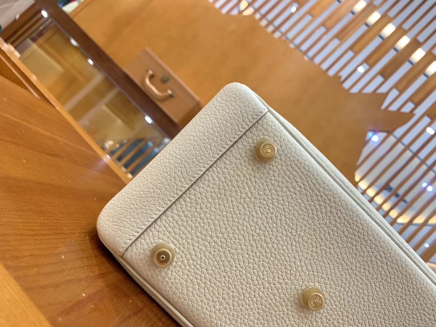 Hermès（爱马仕）Lindy 琳迪包 奶油白 进口TC大牛皮 金扣 26cm 原版蜜蜡线 顶级手缝