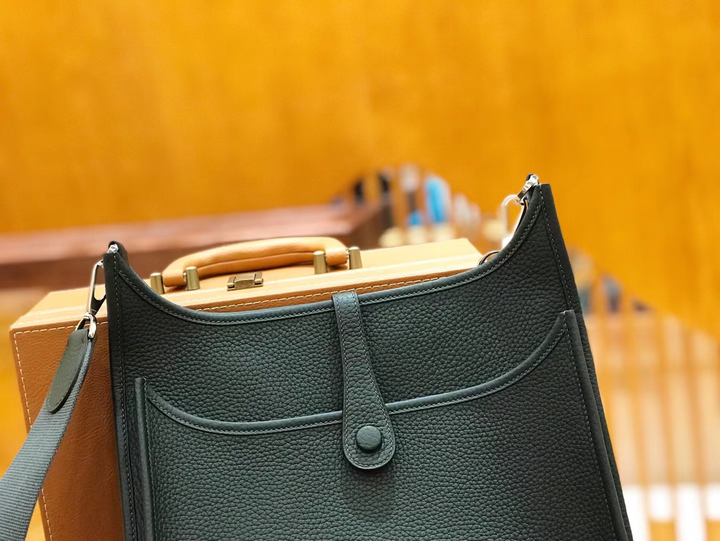 Hermès（爱马仕）Evelyne 伊芙琳 经典黑 进口TC大牛皮 经典黑 29cm 原版蜜蜡线 顶级手缝