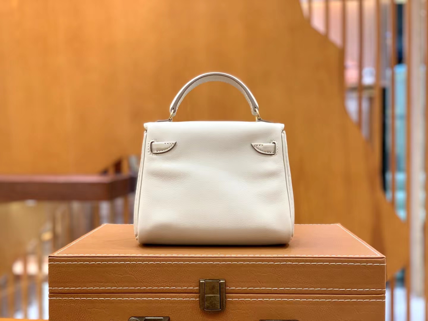 Hermès（爱马仕）Kelly doll 娃娃包 奶昔白 进口swift皮 蜡线手缝