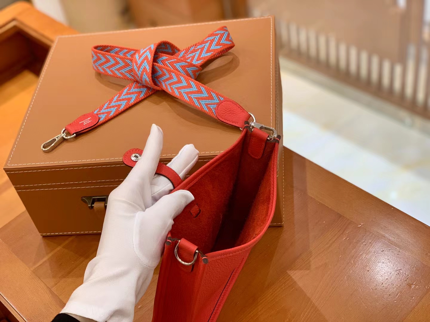Hermès（爱马仕）Mini Evelyne 迷你 伊芙琳 心红色 进口TC大牛皮 银扣 17cm 原版蜜蜡线 顶级手缝