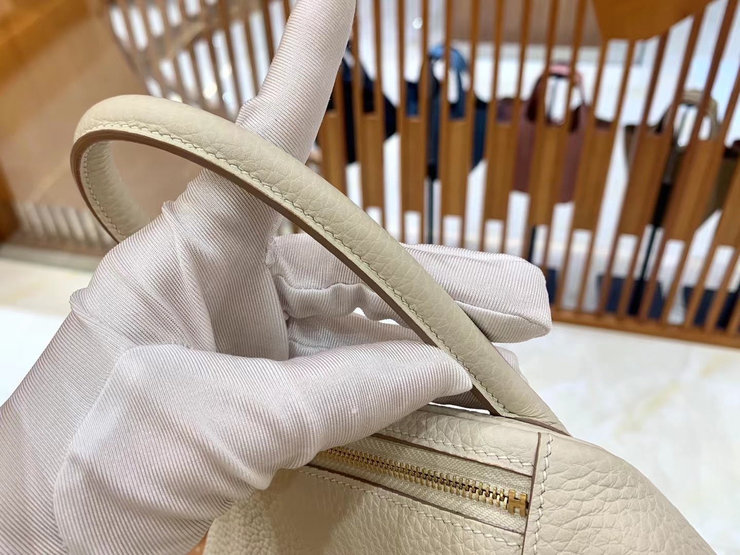 Hermès（爱马仕）Lindy 琳迪包 奶油白 进口TC大牛皮 金扣 26cm 原版蜜蜡线 顶级手缝