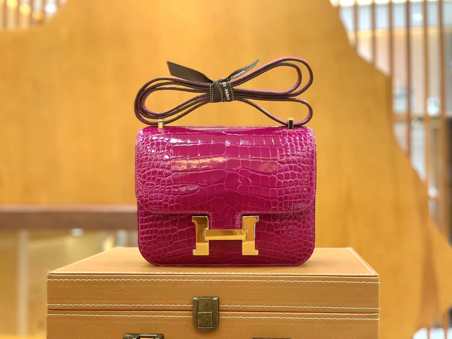 Hermès（爱马仕）Constance 空姐包 天方夜谭紫 一级美洲鳄鱼皮 金扣 19cm 原版蜜蜡线 顶级手缝