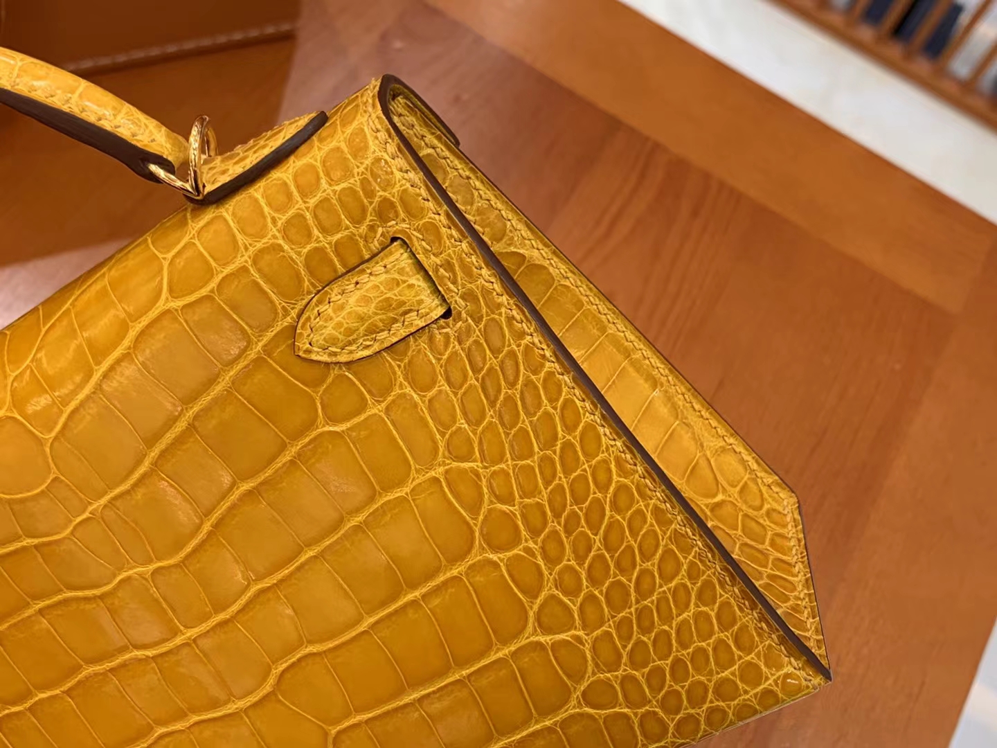 Hermès（爱马仕）Mini kelly 迷你凯莉 琥珀黄 一级美洲鳄鱼皮 金扣 二代 原版蜜蜡线 顶级手缝