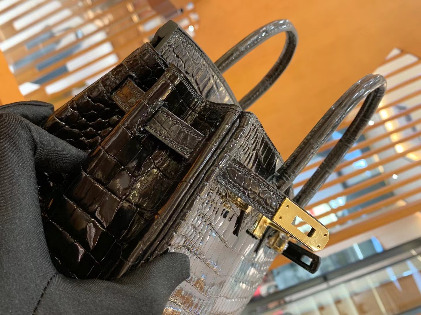 Hermès（爱马仕）Birkin 铂金包 经典黑 进口一级皮 湾鳄 金扣 25cm 原版蜜蜡线 顶级手缝
