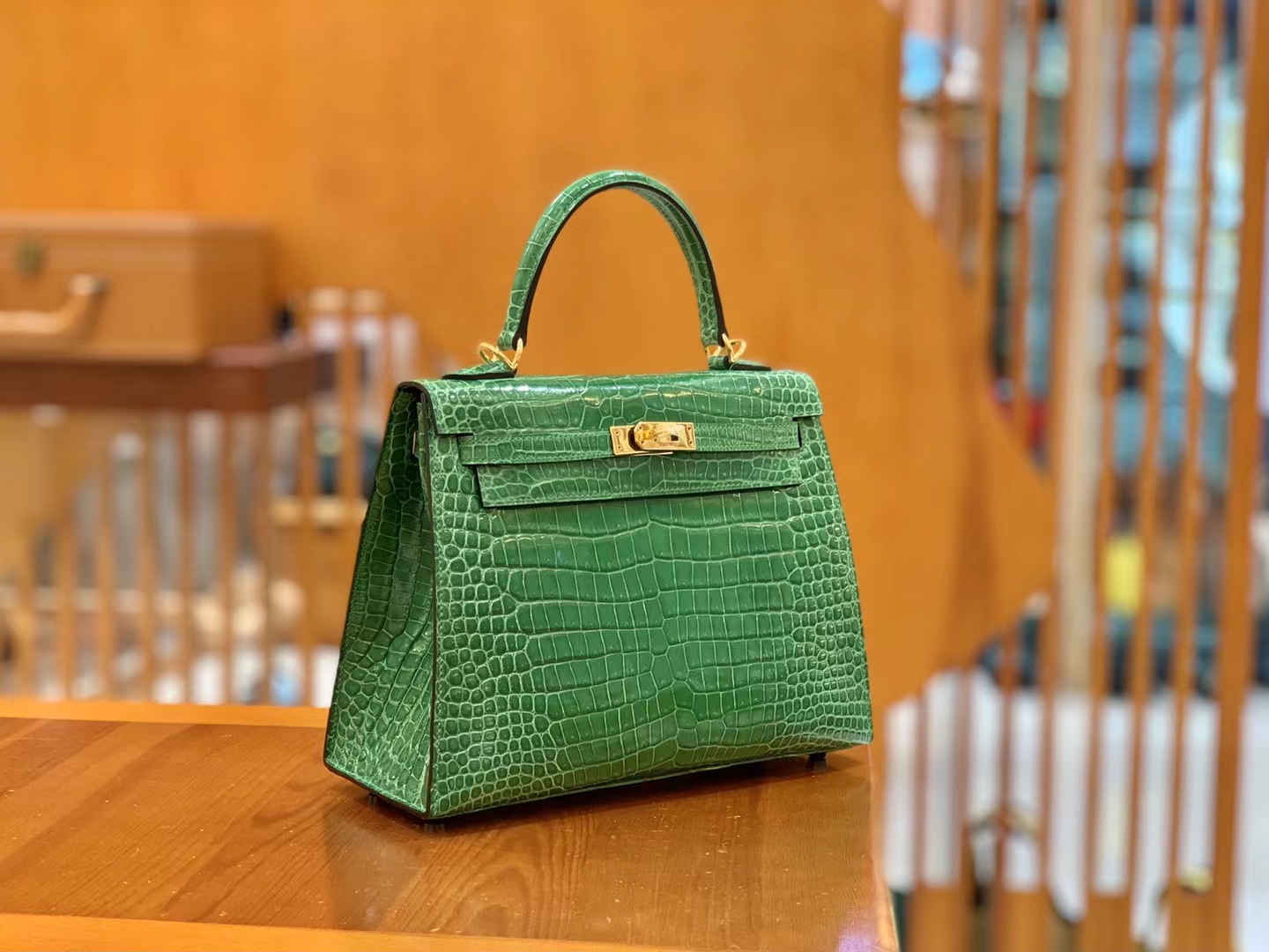 Hermès（爱马仕）Kelly 凯莉包 仙人掌绿 进口一级皮 倒V级别 金扣 25cm 原版蜜蜡线 顶级手缝