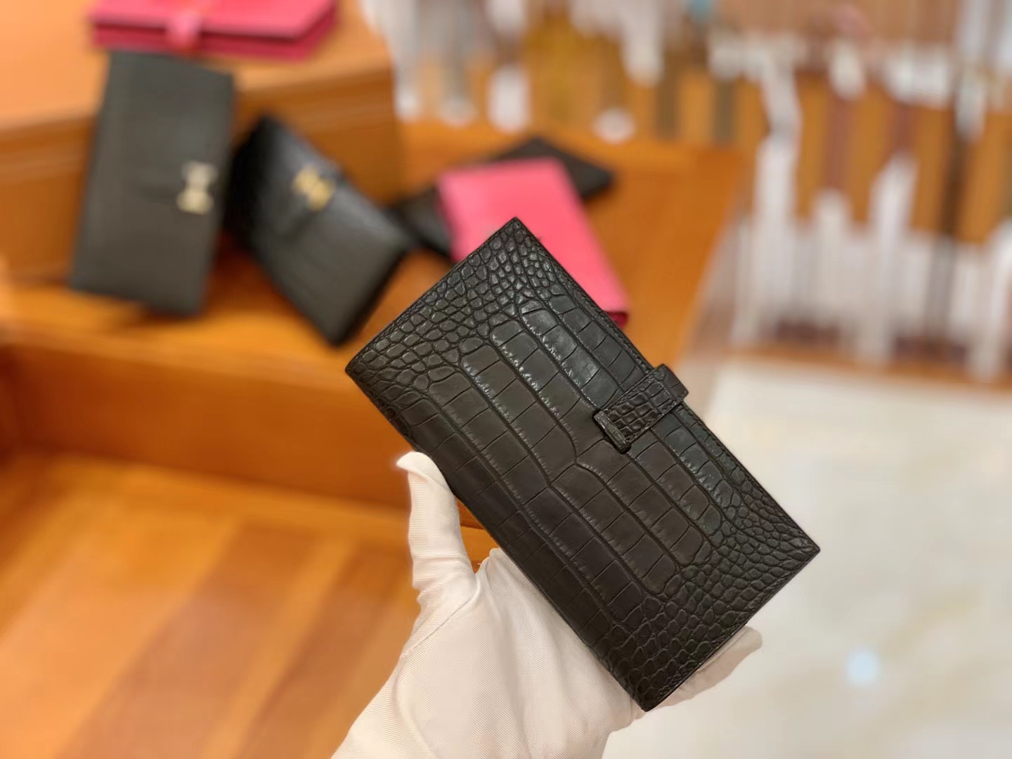 Hermès（爱马仕）Bearn 长夹 经典黑 一级雾面美洲鳄鱼皮 银扣 原版蜜蜡线 顶级手缝